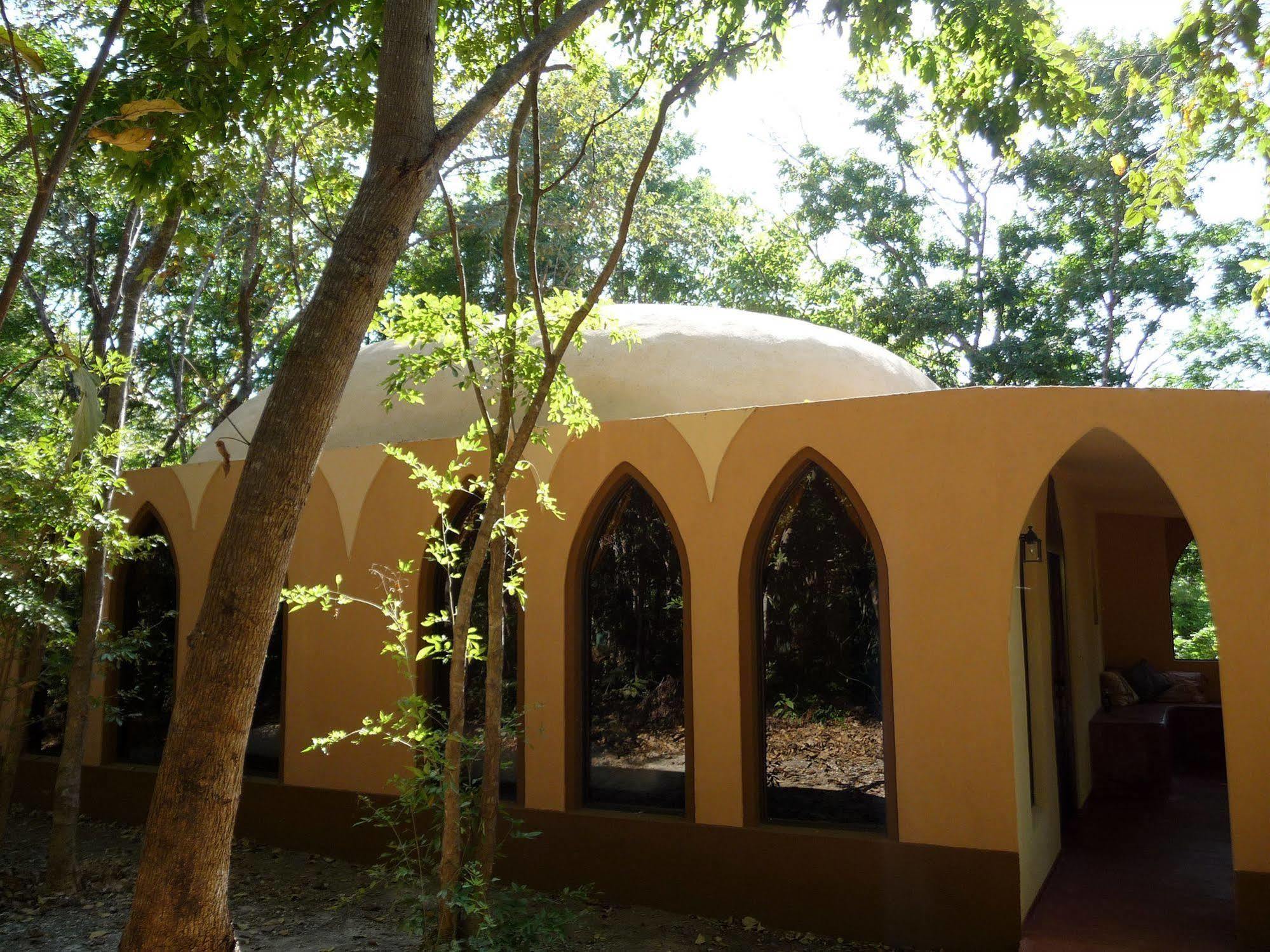 Mundo Milo Eco Lodge Paraiso  Luaran gambar